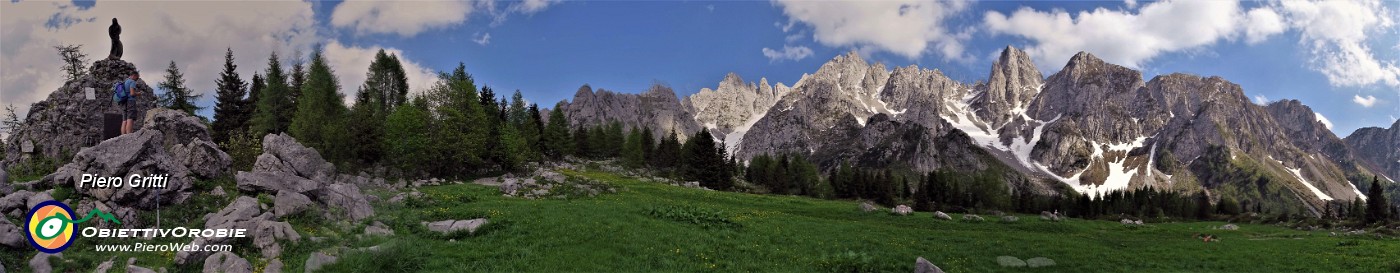 90 Vista panoramica alla Madonnina dei Campelli.jpg